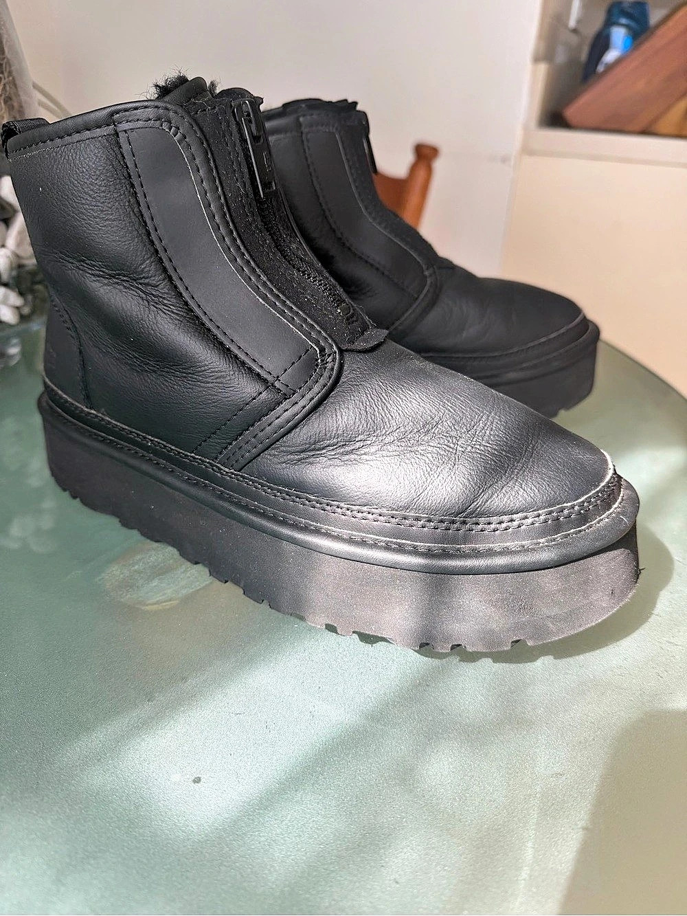 UGG Neumel Platform Zip Boots Black US 8